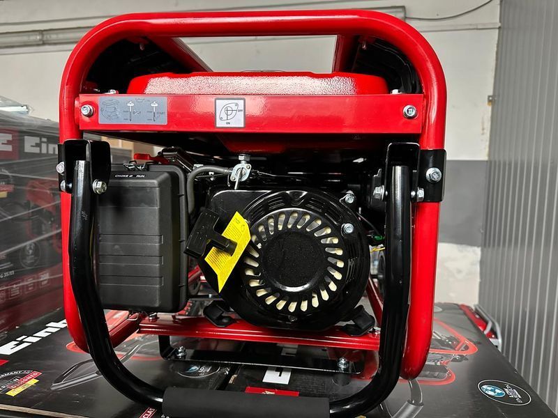 Бензиновый генератор Einhell 3,1 кВт 11001 фото